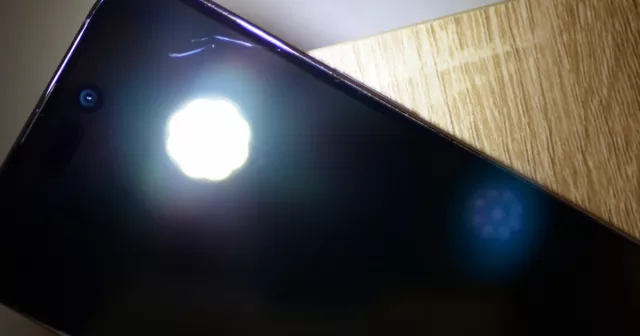 CosÃ¬ si presenta un iPhone dopo un anno senza protezione dello schermo