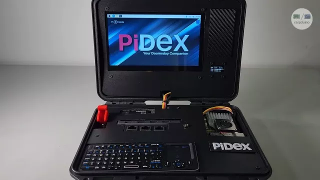 Questo cyberdeck Raspberry Pi 5 Ã¨ pronto per il giorno del giudizio