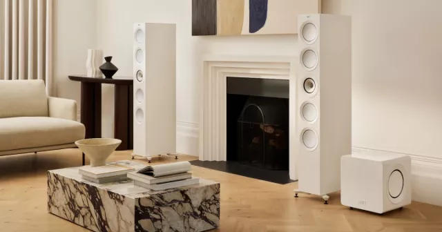 KEF presenta i nuovi subwoofer KC92 e Kube MIE