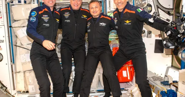 Gli astronauti privati godono di tempo extra a bordo della stazione spaziale
