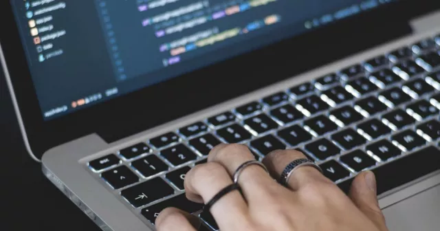 Come sbloccare una tastiera bloccata