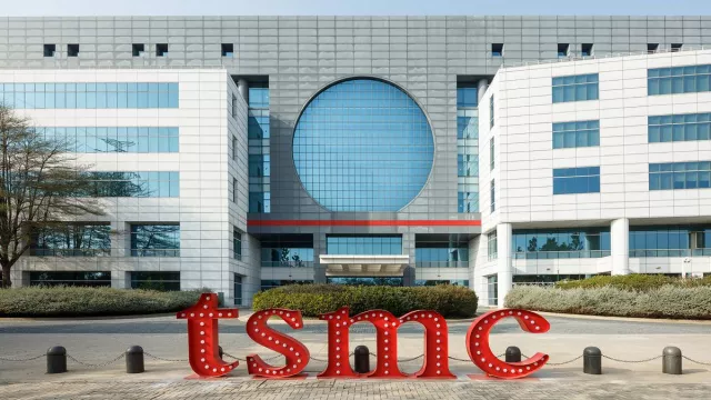 TSMC addebiterà un premio per la produzione di chip al di fuori di Taiwan, inclusi i nuovi impianti negli Stati Uniti, afferma il CEO