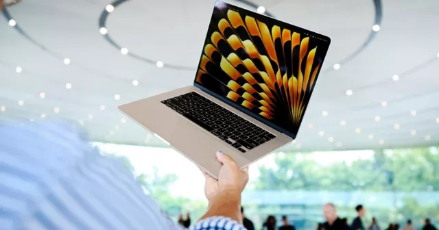 Come mostrare la percentuale della batteria del tuo Mac