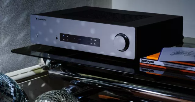 Il nuovo amplificatore CXA81 Mk II di Cambridge Audio si aggiorna con un nuovo DAC