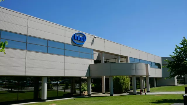 Intel cerca $2 miliardi per il nuovo impianto in Irlanda - corteggiando tre società di venture capital per una continua espansione