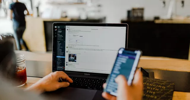 Come eliminare o disattivare un account Slack