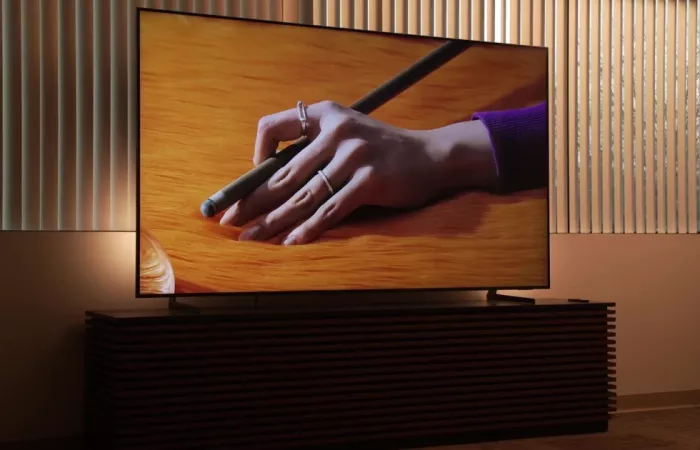 Samsung punta sull'8K con la nuova gamma QLED 2025