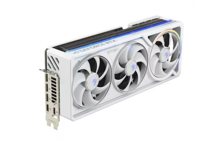 Asus svela nuove GPU RTX 50-series bianche prima del Computex 2025