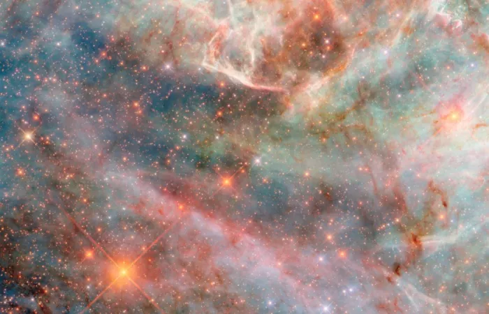 Nuove Immagini dal Telescopio Hubble: Una Nebulosa di Cotone Zuccherato