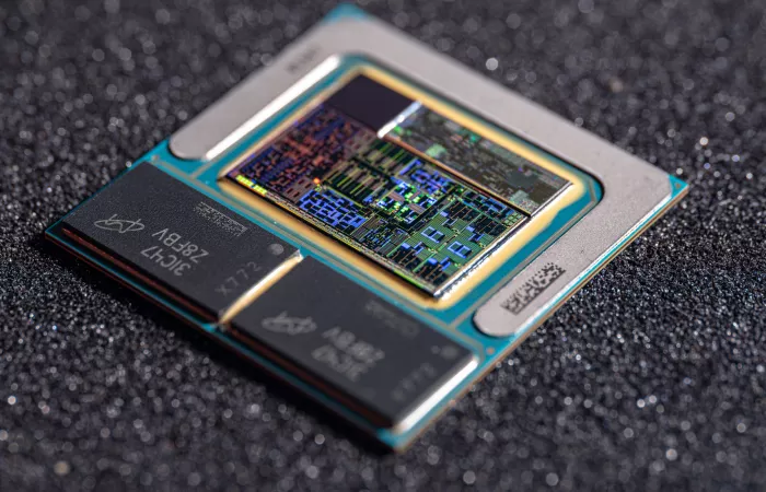 Intel svela i dettagli di Lunar Lake con immagini ad alta risoluzione