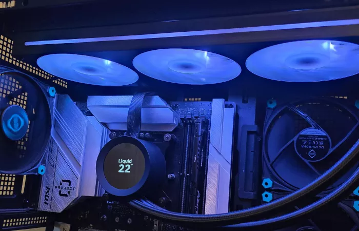 NZXT Kraken Plus 360 RGB: recensione del dissipatore silenzioso
