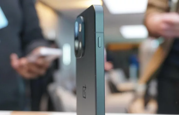 OnePlus 13s: l'AI Plus Mind che Apple dovrebbe considerare