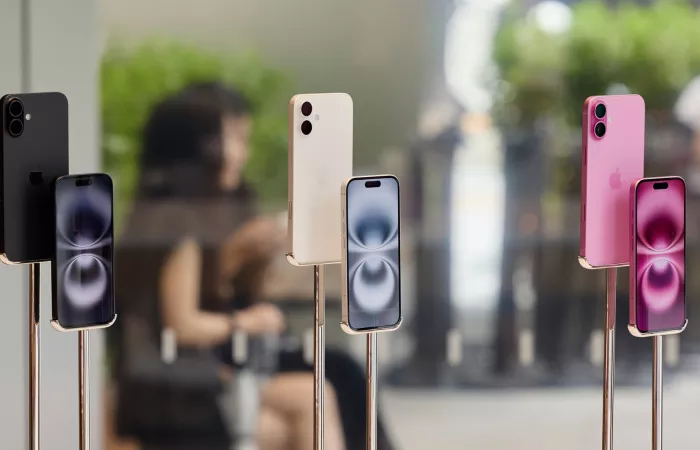 Trump minaccia tariffe del 25% sugli iPhone prodotti all'estero