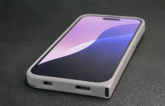 Una custodia trasforma i vecchi iPhone in USB-C