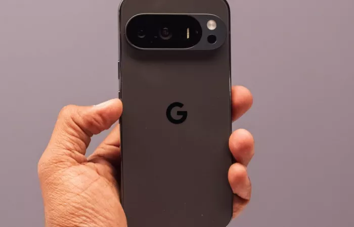 Google Pixel 10: addio al Battery Share per il Qi2