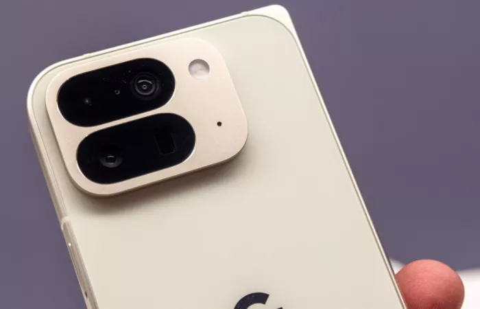 Google Pixel 10 Pro Fold: Innovazioni e un Difetto Chiave