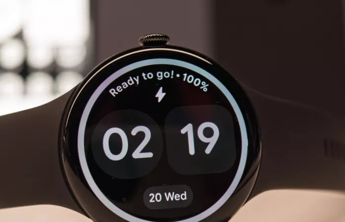 Google Pixel Watch 4: il nuovo smartwatch che sfida i concorrenti