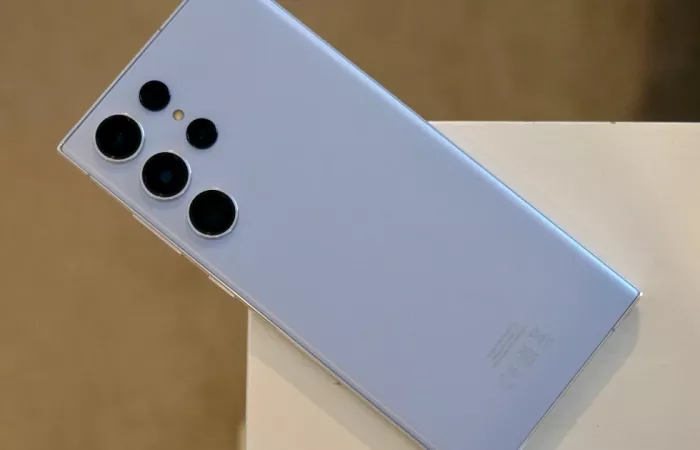 Samsung rilascia l'aggiornamento One UI 8 per Galaxy S23 negli USA