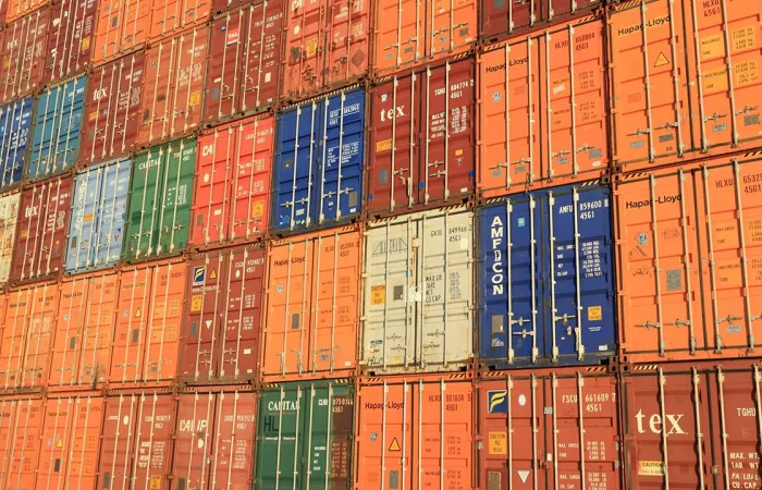 Stretta cinese sull'importazione di chip Nvidia: focus su H20 e RTX 6000D