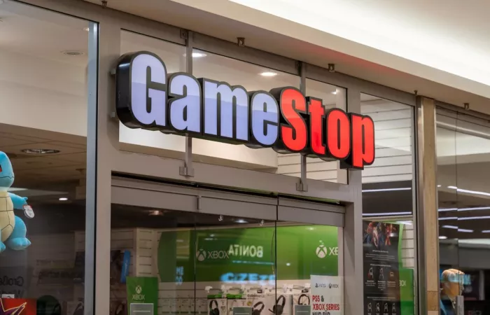 GameStop prende in giro Gabe Newell di Valve con ironia sul numero tre