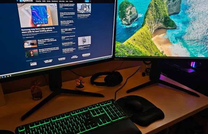 Lenovo Yoga Mini i: un desktop compatto e leggero per il futuro