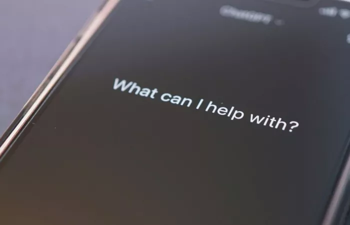 OpenAI esplora annunci sponsorizzati in ChatGPT