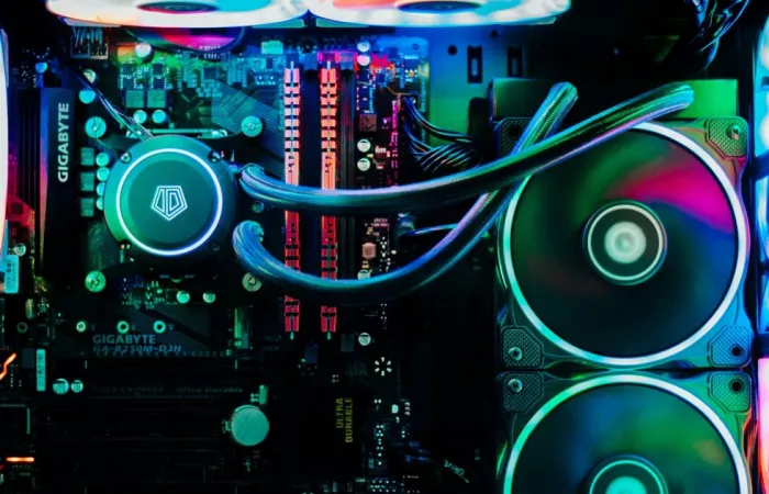 Paradox Customs affronta la carenza di RAM con PC senza memoria