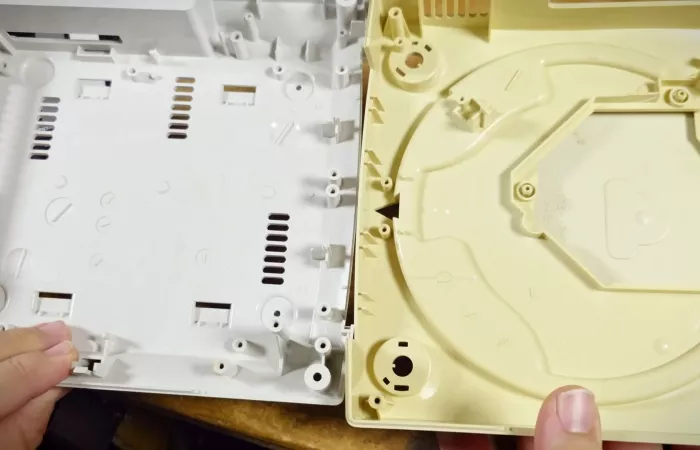 Retrobrighting: uno studio dimostra che danneggia le console