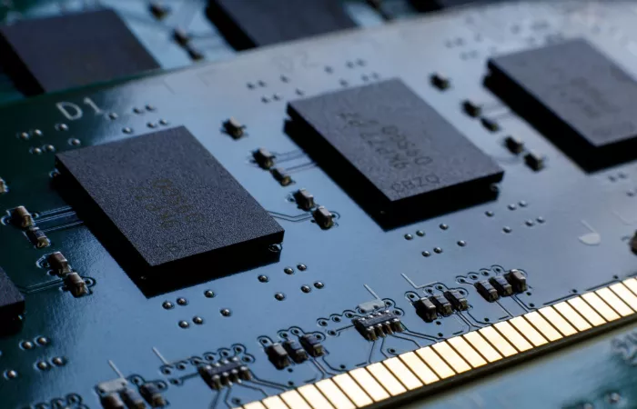 Samsung ritarda il termine della produzione DDR4 con un contratto a lungo termine