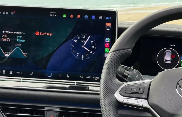 Gli schermi touch nelle auto: una distrazione sottovalutata