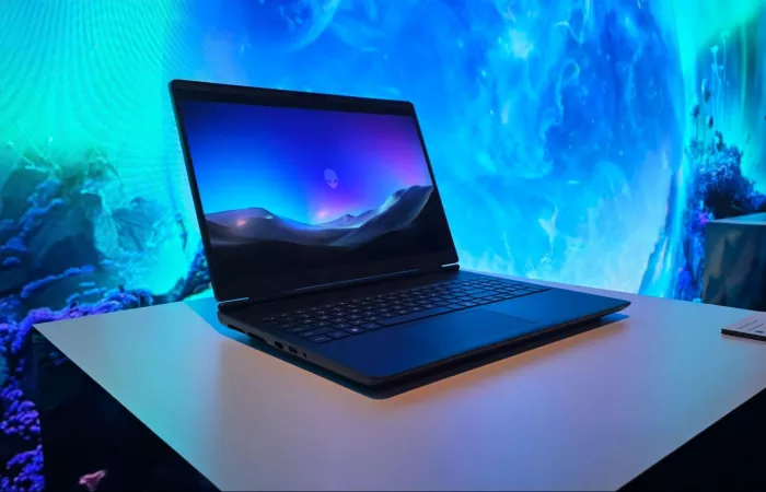 Alienware introduce OLED su laptop gaming: refresh a 240Hz