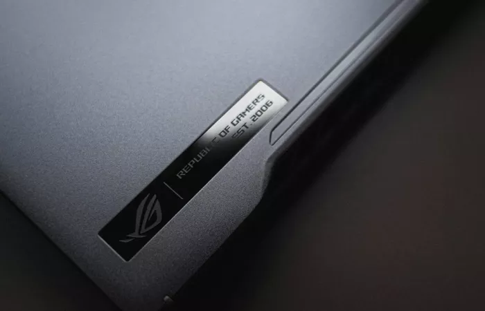 ASUS aumenta i prezzi dei prodotti PC per far fronte alla carenza di memoria