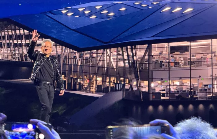 Jensen Huang: SRAM non sostituirà HBM nell'AI di Nvidia