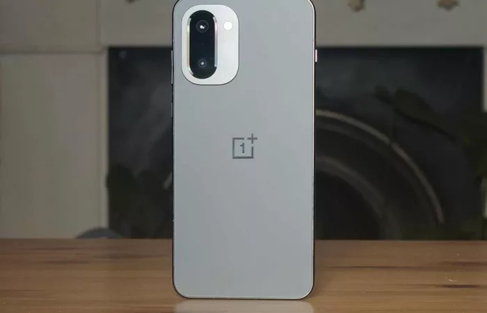 OnePlus: il futuro incerto dei suoi smartphone compatti