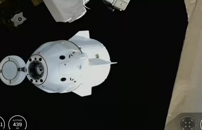 SpaceX Crew-11 ritorna sulla Terra in anticipo per motivi medici
