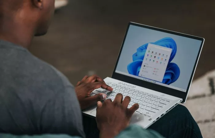 Windows 11, aggiornamento di sicurezza causa problemi di spegnimento e login remoto