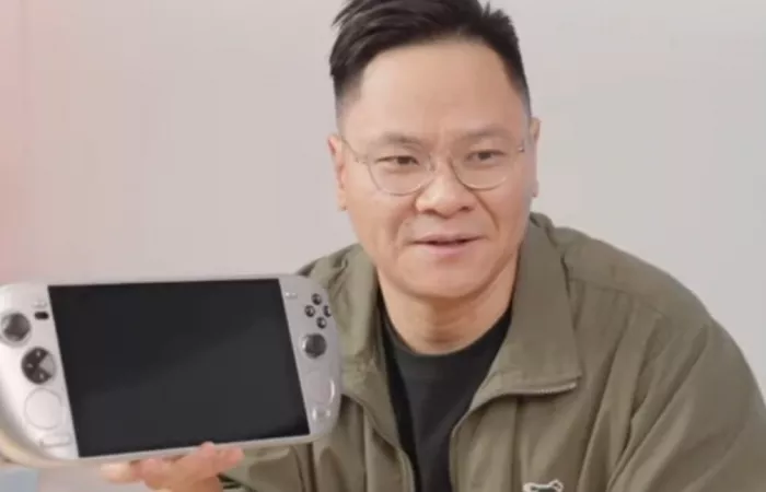 Ayaneo Next II: il gaming PC portatile più potente e massiccio