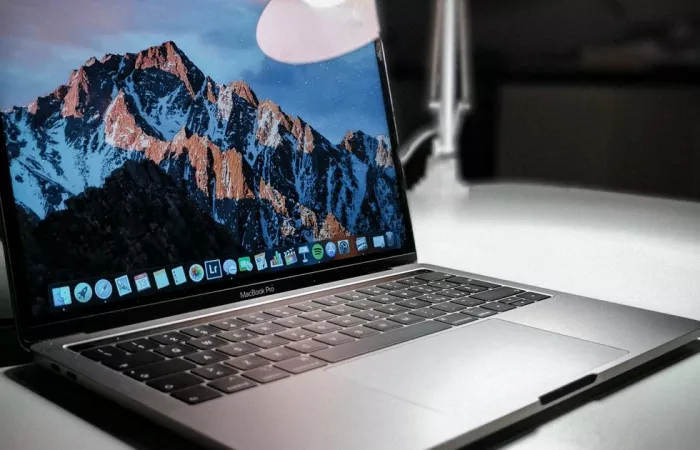 Il nuovo MacBook economico potrebbe sacrificare funzionalità chiave