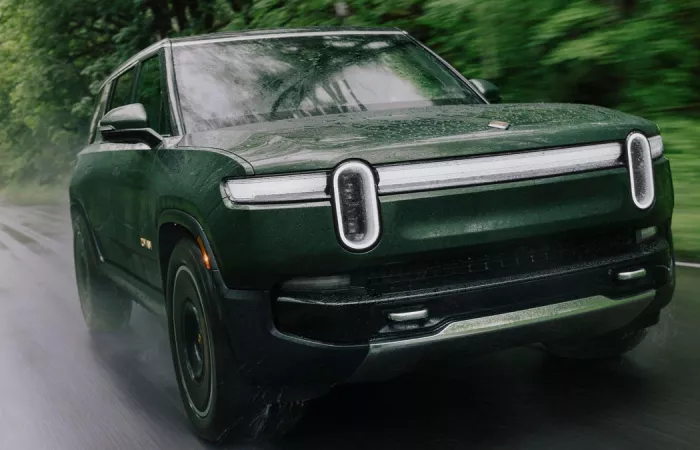 Rivian porta il controllo remoto delle auto elettriche su Apple Watch