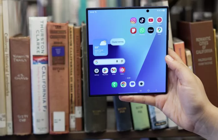 Nuovi indizi software svelano Galaxy Z Fold Wide di Samsung