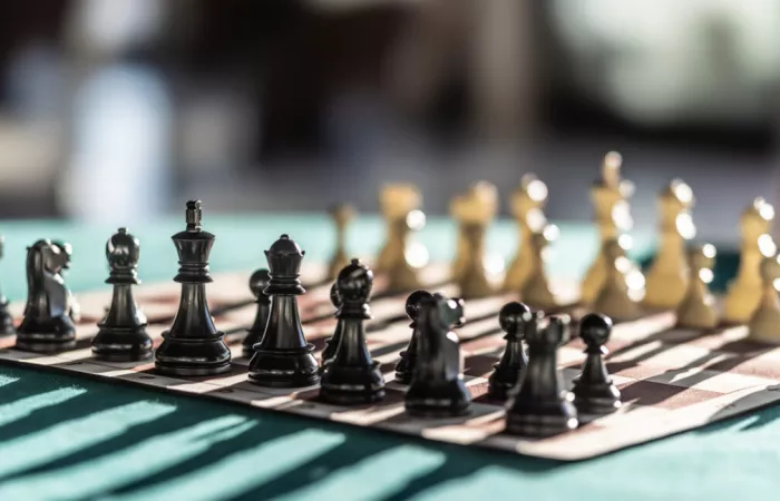 Limiti delle AI: perché AlphaZero non riesce a vincere a Nim