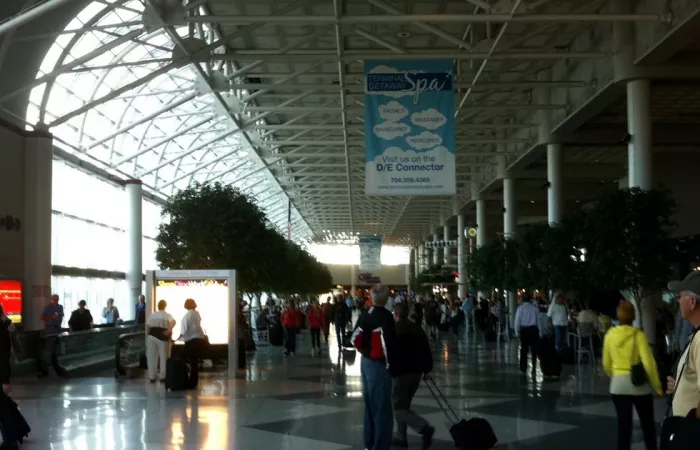 Android Find Hub: condivisione posizione bagagli smarriti con le compagnie aeree