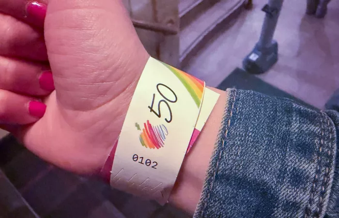 Apple inaugura le celebrazioni per i 50 anni a New York