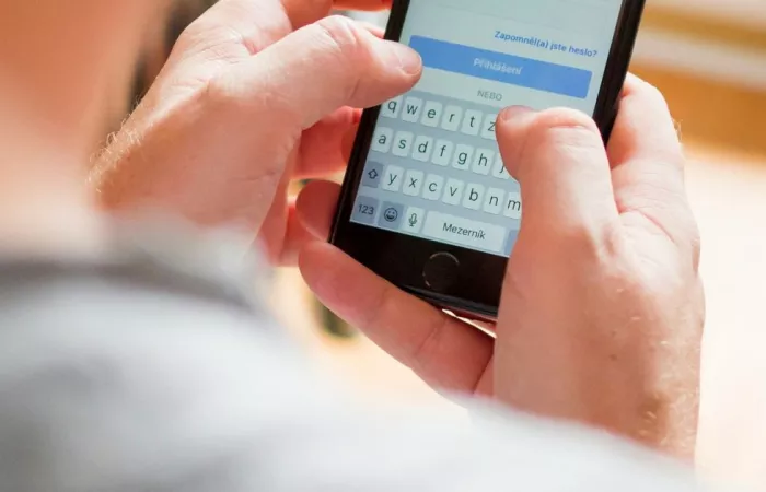 Apple prepara una tastiera AI integrata su iPhone