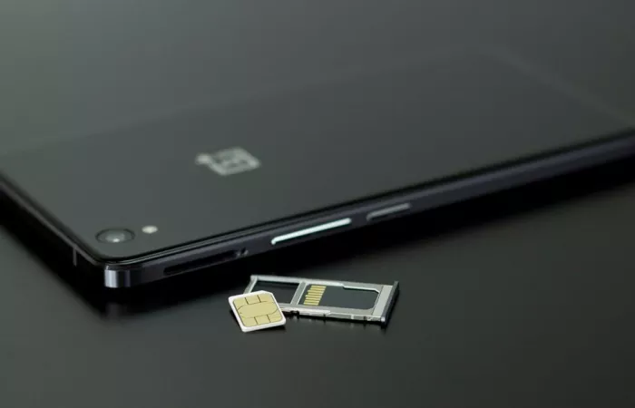 La crisi della memoria potrebbe riportare lo slot microSD negli smartphone