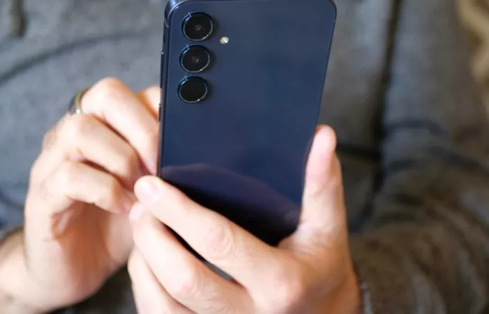 Samsung estende la compatibilità AirDrop ai Galaxy A