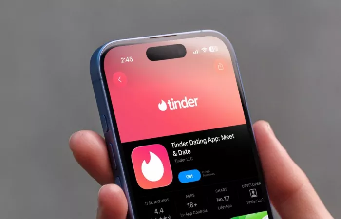 Tinder introduce nuove funzioni AI per la sicurezza degli utenti