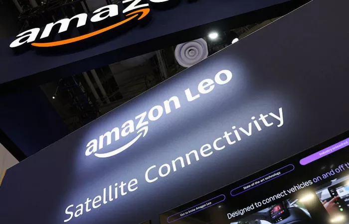 Amazon posticipa al 2026 il lancio della rete satellitare Leo
