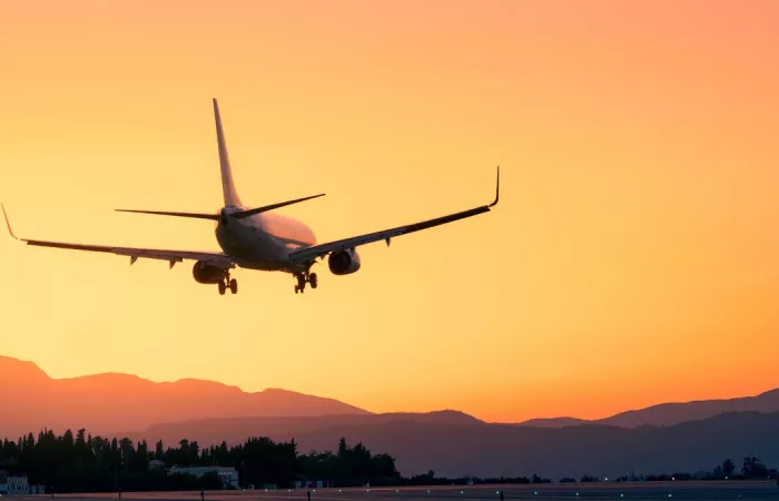 Google introduce nuove funzioni AI per i viaggi estivi