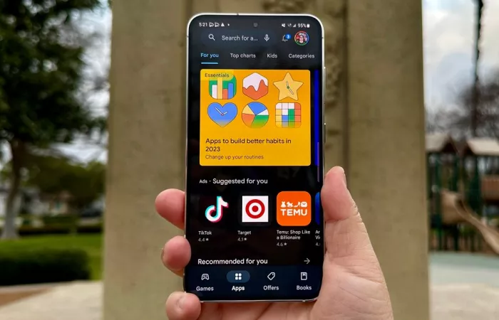 Google Play Store segnalerà le app ottimizzate per tablet e foldable